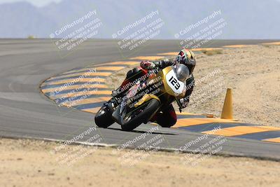 media/May-27-2023-TrackXperience (Sat) [[0386355c23]]/Level 3/Session 6 (Turn 12)/